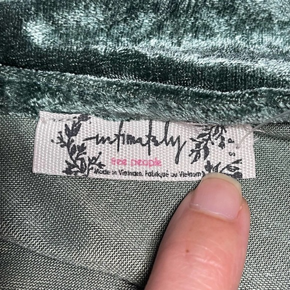 Free People Green All Night Velvet Camisole NWT Size Small - Picture 7 of 8